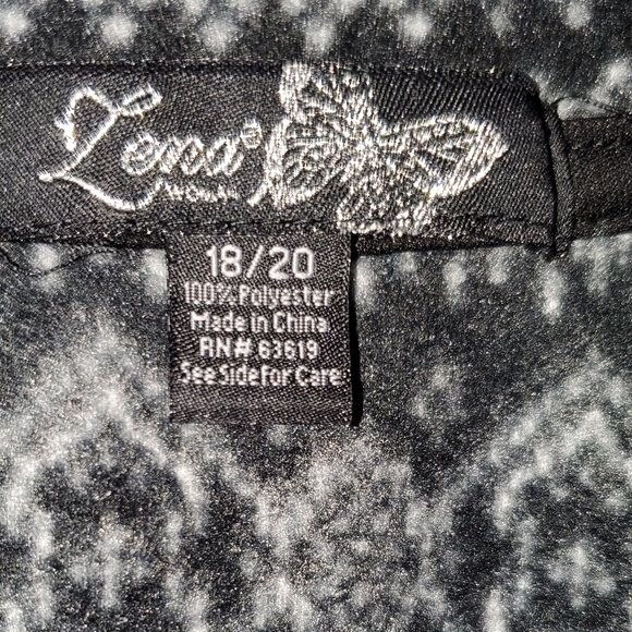 Women's Full Zip Gray & Black Micro Fleece Vest - Picture 3 of 3